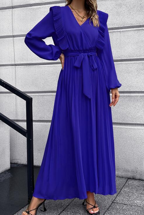 Chic V-Neck Knit Dress – Flattering, Elegant & Perfect for Any Occasion