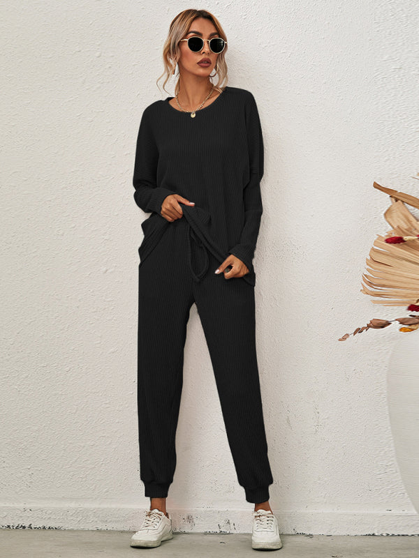 Cozy Chic Women's Long-Sleeve Loungewear Pajama Set for Ultimate Comfort
