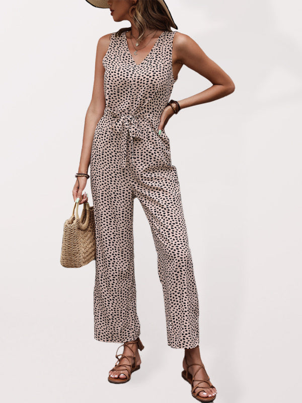 Chic Leopard Print V-Neck Jumpsuit – Stylish & Comfy for Any Occasion