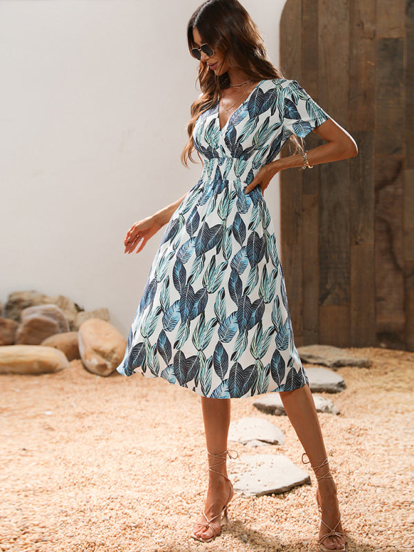 🌿 Leaf Print V-Neck Midi Dress – Chic & Breezy Vacation Outfit ✨