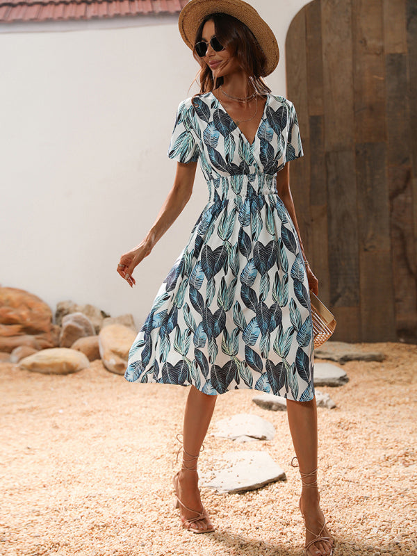 🌿 Leaf Print V-Neck Midi Dress – Chic & Breezy Vacation Outfit ✨