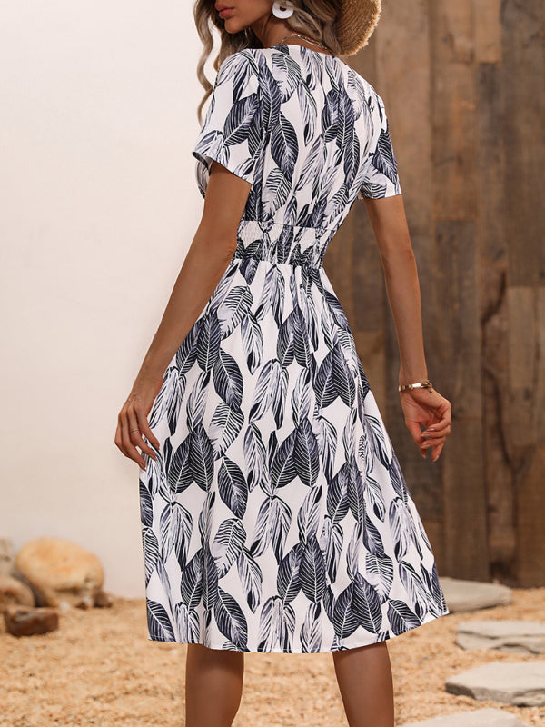 🌿 Leaf Print V-Neck Midi Dress – Chic & Breezy Vacation Outfit ✨