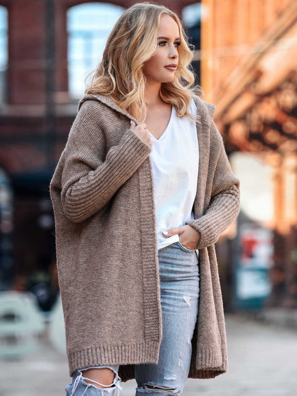 Cozy Oversized Hooded Sweater – Chic, Soft & Stylish Knit for Fall