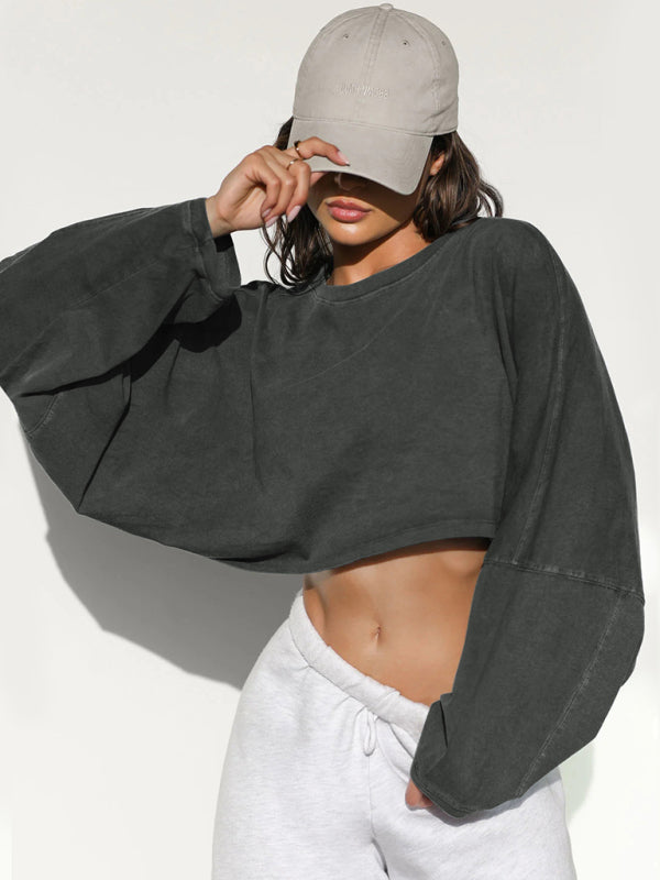 Oversized Round Neck Sweatshirt – Comfy, Chic & High-Waisted Vibes