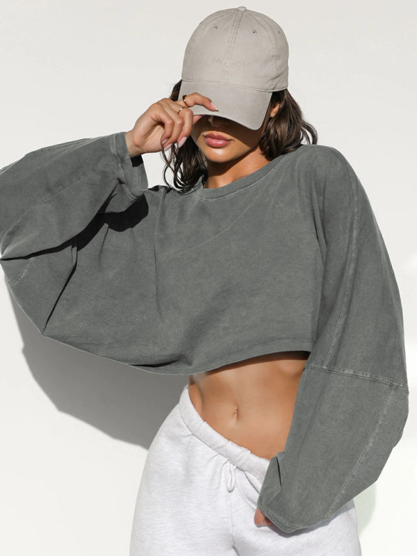 Oversized Round Neck Sweatshirt – Comfy, Chic & High-Waisted Vibes