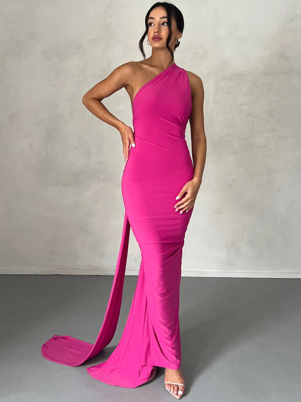 Chic Backless Pleated Slim Fit Dress – Perfect for Date Nights & Parties