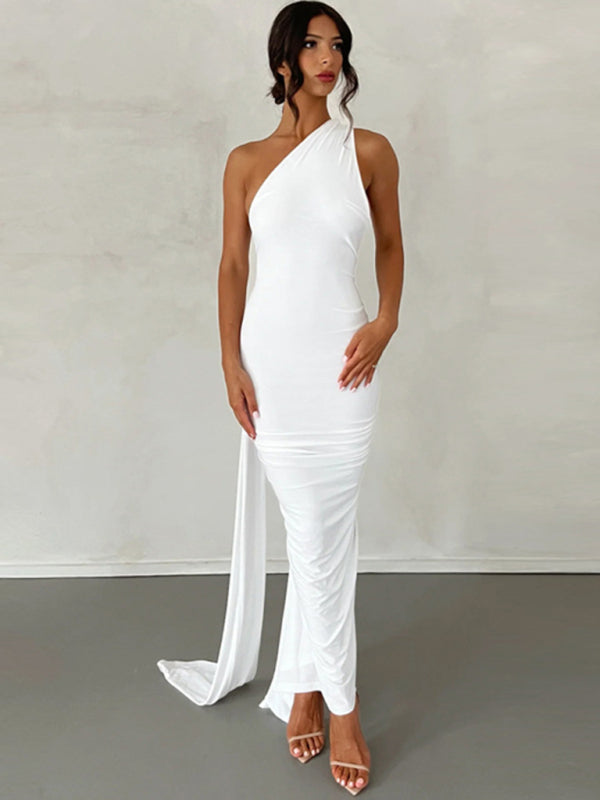 Chic Backless Pleated Slim Fit Dress – Perfect for Date Nights & Parties