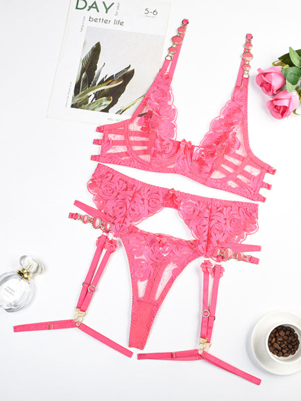 Retro Embroidered intimates Set – stylish Push-Up Bra & Panty