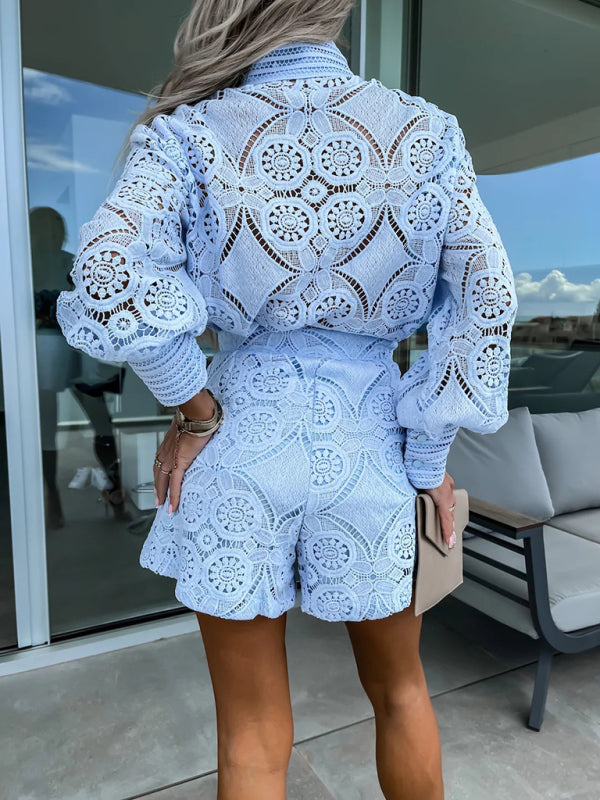 💫 Women’s Solid Color Single-Breasted Stand Collar Lace Shorts Suit – Chic & Graceful! 💫