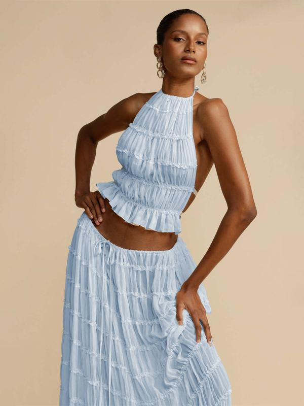 💫 Backless Lace-Up Halter Top & Chiffon Pleated Long Skirt Set with Earrings – Effortless Elegance 💫