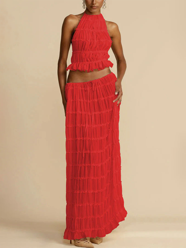 💫 Backless Lace-Up Halter Top & Chiffon Pleated Long Skirt Set with Earrings – Effortless Elegance 💫