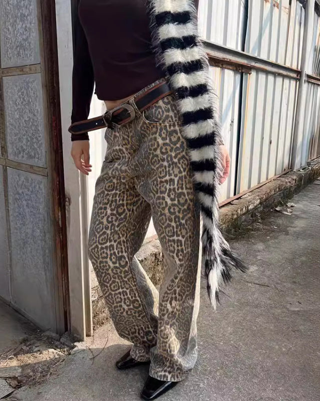 🖤 Retro Leopard Print Wide-Leg Jeans – Street Style Meets Comfort 🐆✨