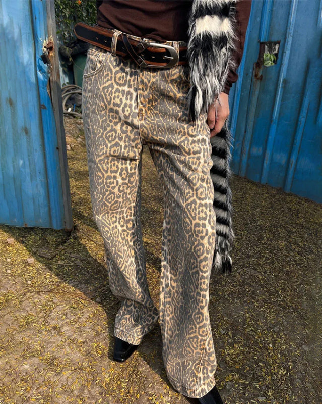 🖤 Retro Leopard Print Wide-Leg Jeans – Street Style Meets Comfort 🐆✨