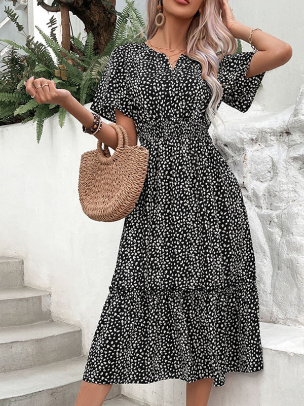 Chic Graphic Print Waist Dress – Trendy & Flattering Fit for Everyday Style