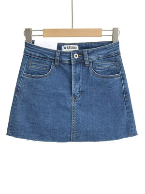 ✨ High-Waist A-Line Denim Skirt – Chic, Slim-Fit & Flirty Raw Edge Style ✨