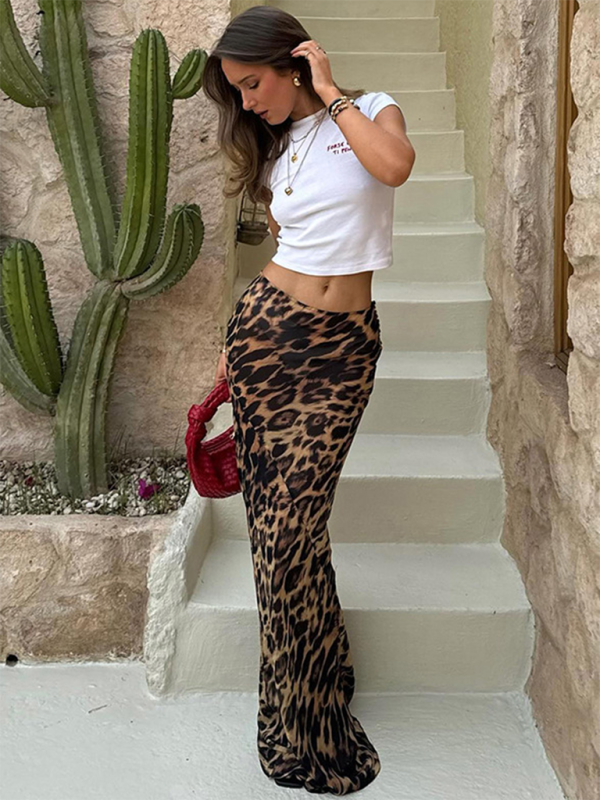 Leopard Print Fishtail Skirt – stylish, Chic & Floor-Length Glam