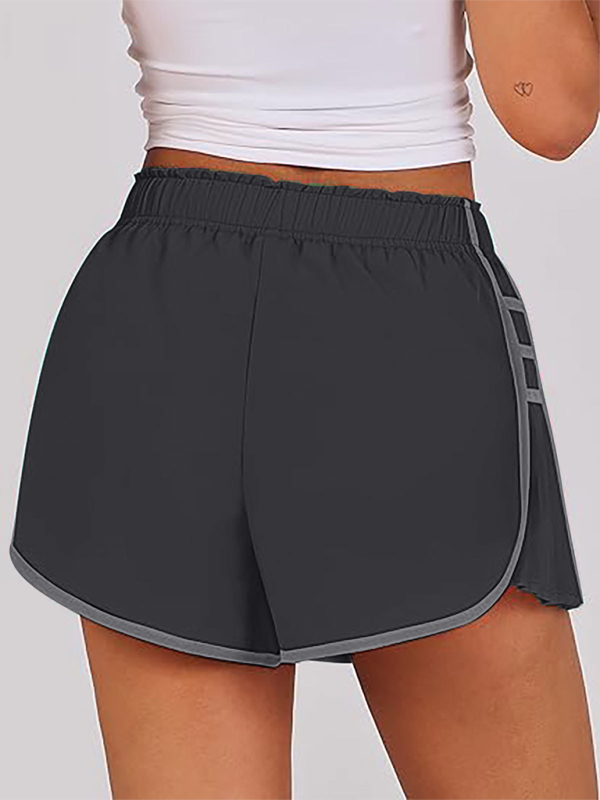 🩷 Quick-Dry Pleated Sports Shorts – Flattering, Breathable & Stylish 🏃‍♀️