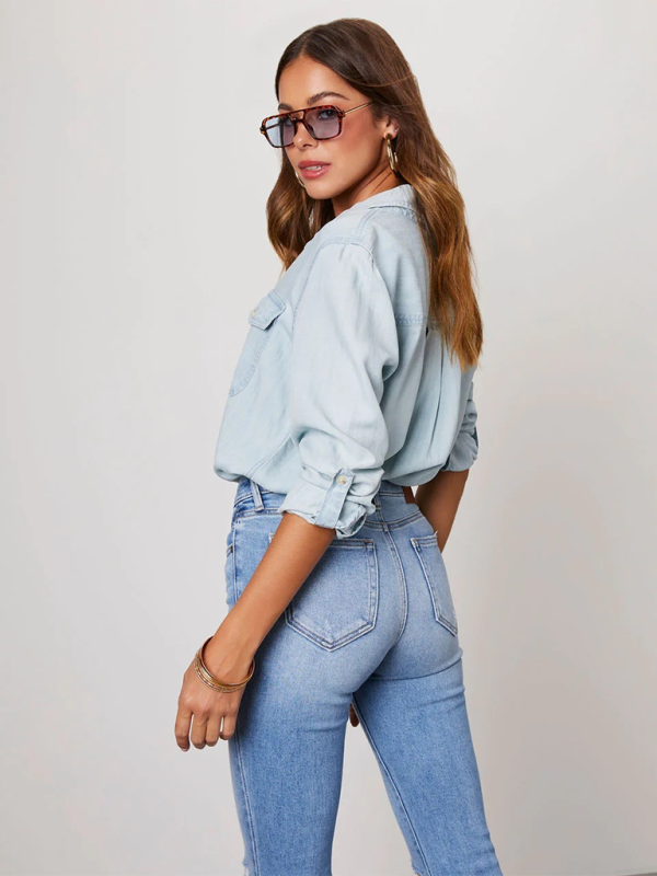 👖 Chic & Casual Denim Shirt – Long Sleeve, Button-Up & Effortlessly Stylish 💙