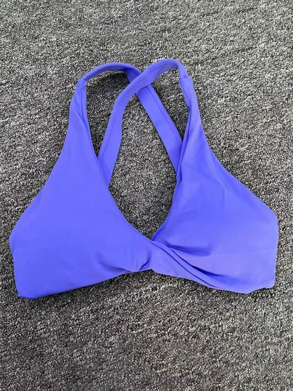 🔥 Quick-Dry Cross-Back Sports Bra – Ultra Supportive & Stylish for Workouts 💦