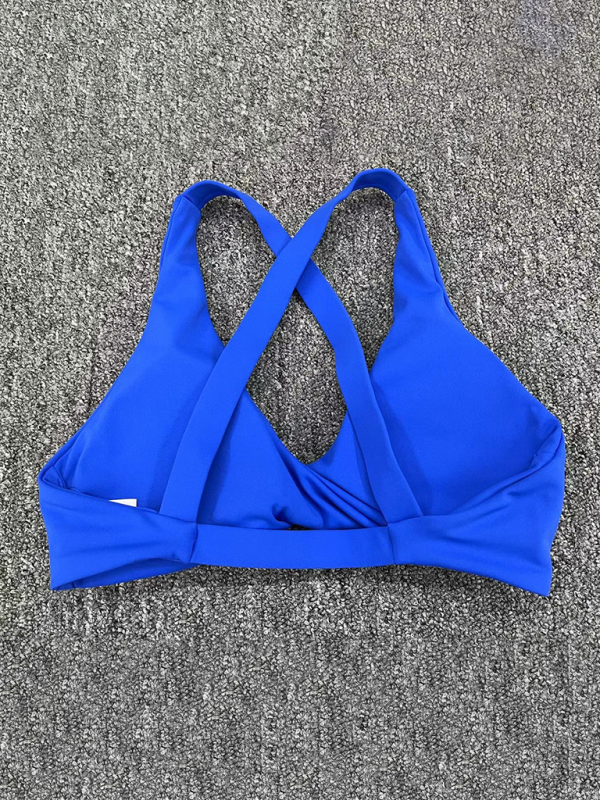 🔥 Quick-Dry Cross-Back Sports Bra – Ultra Supportive & Stylish for Workouts 💦