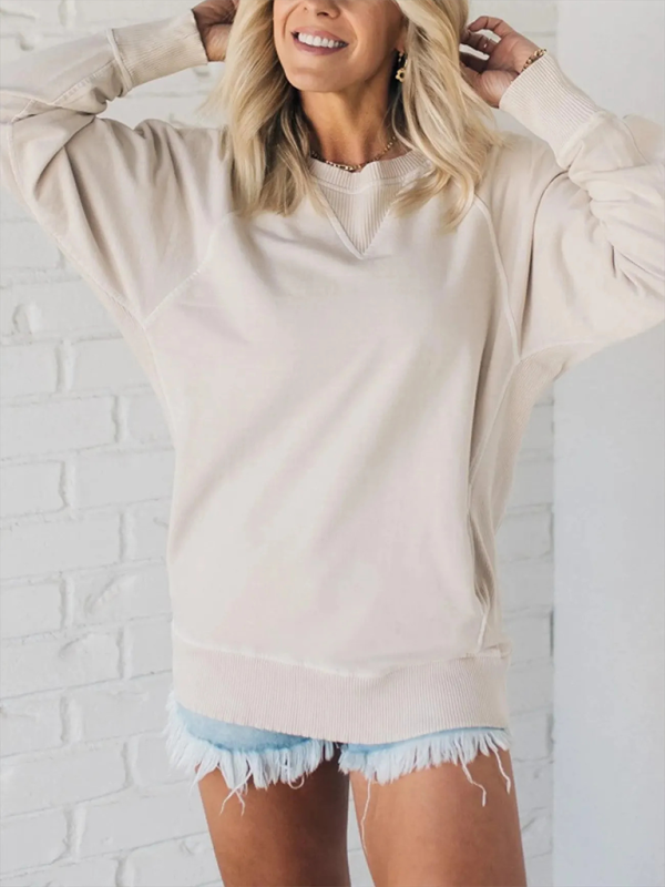 Cozy Chic Bat Sleeve Sweatshirt with Pockets – Fall & Winter Must-Have