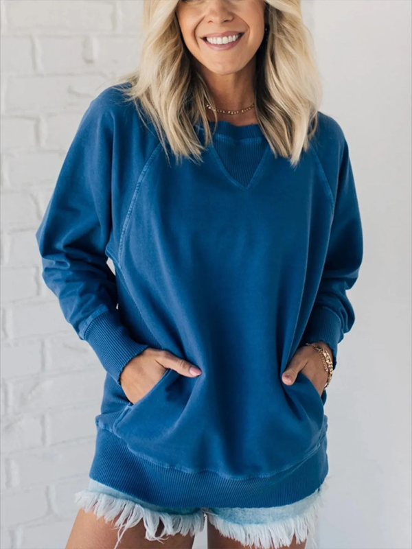 Cozy Chic Bat Sleeve Sweatshirt with Pockets – Fall & Winter Must-Have