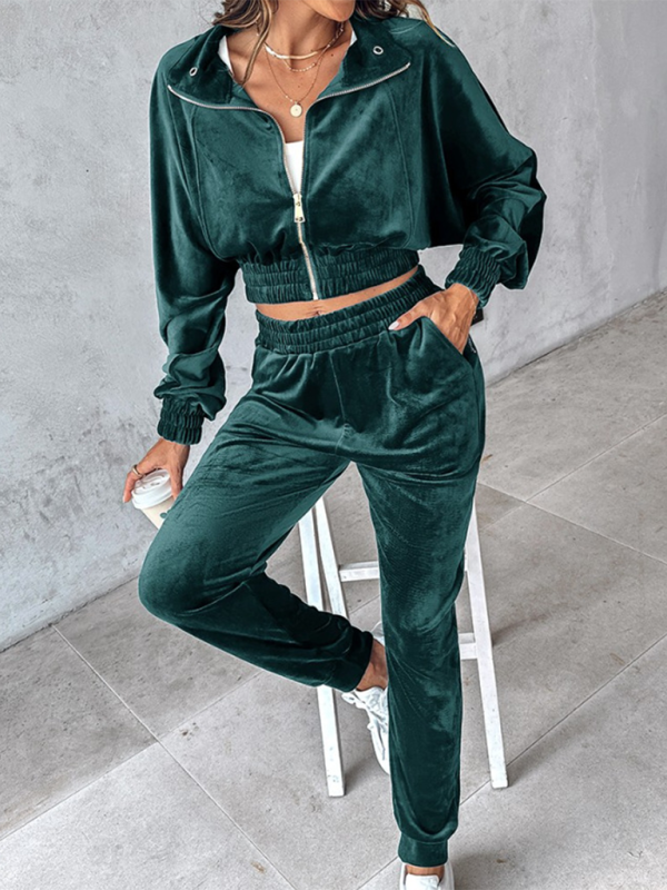 Luxe Velvet Tracksuit Set – Chic & Cozy 2-Piece Lounge Outfit for Fall & Winter