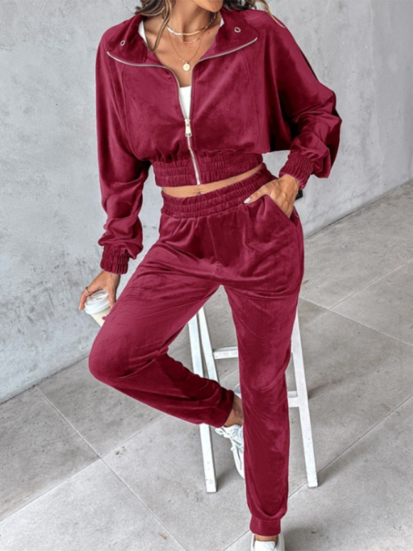 Luxe Velvet Tracksuit Set – Chic & Cozy 2-Piece Lounge Outfit for Fall & Winter