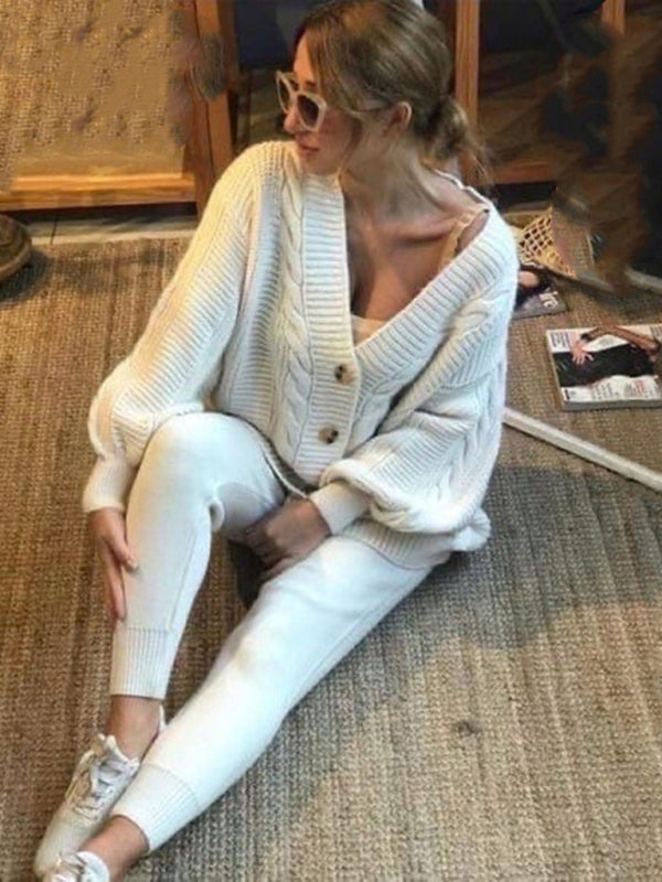 Cozy Chic 2-Piece Sweater Set – Trendy Knitted Lounge Outfit for Fall & Winter