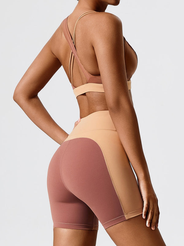 Eco-Chic Backless Yoga Set – Sustainable, Stylish, and Ultra-Flattering! 🌿✨