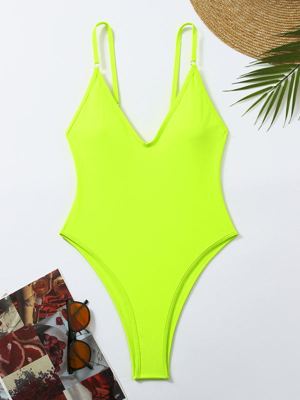 Chic & Sleek One-Piece Swimsuit – stylish, Flattering & Beach-Ready